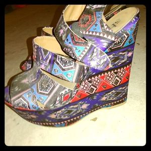 Retro print Wedges